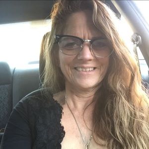 Meet your Posher, Bari-lane